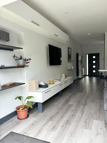 St Albans Apartment | Luxury modern apartment with free private parking