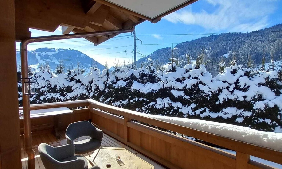 Saanen Ski Chalet | Luxury Modern Chalet in Gstaad