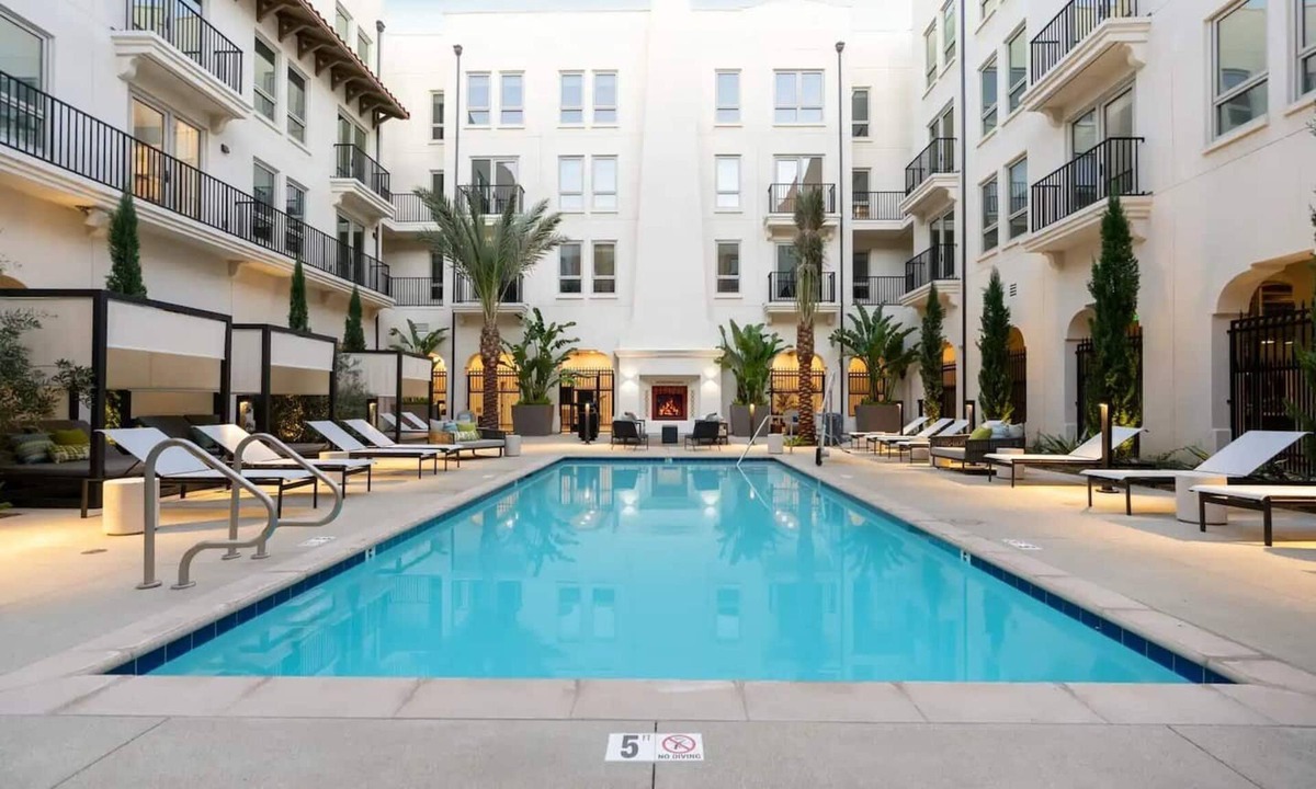 San Bernardino County Apartment | Luxury Montclair Studio｜Pool & Spa｜Secure & Stylish