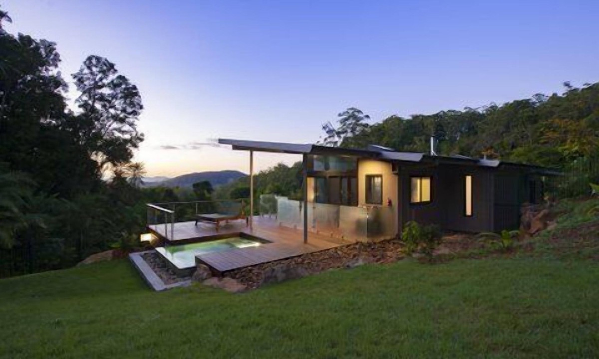 Upper Crystal Creek Cabin | Luxury Mountain View Lodge-Numinbah