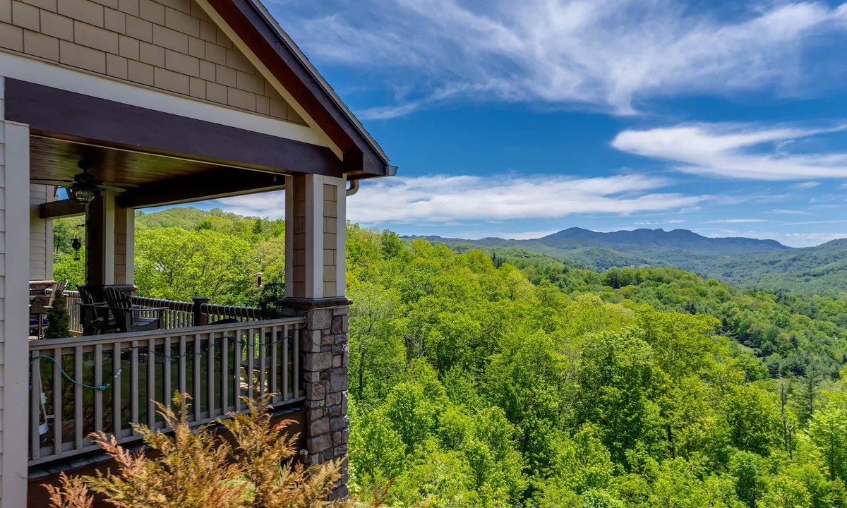 Banner Elk Condo | Luxury Mountain Escape with Amazing Views