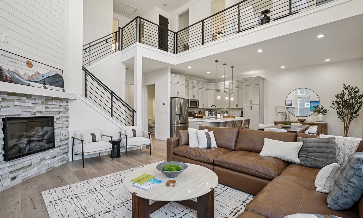 Deer Mountain House | Luxury Mountain Modern Townhome | Deer Valley Views + Jordanelle Access