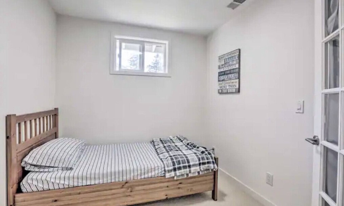 North Whisman House | Luxury Mountain View Retreat!