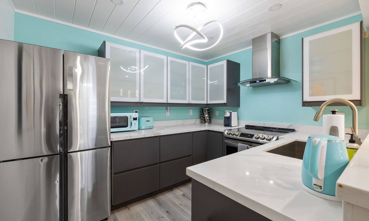 San Rafael Apartment | Luxury Napa Retreat – Mid-Century Style, Quiet & Prime Location