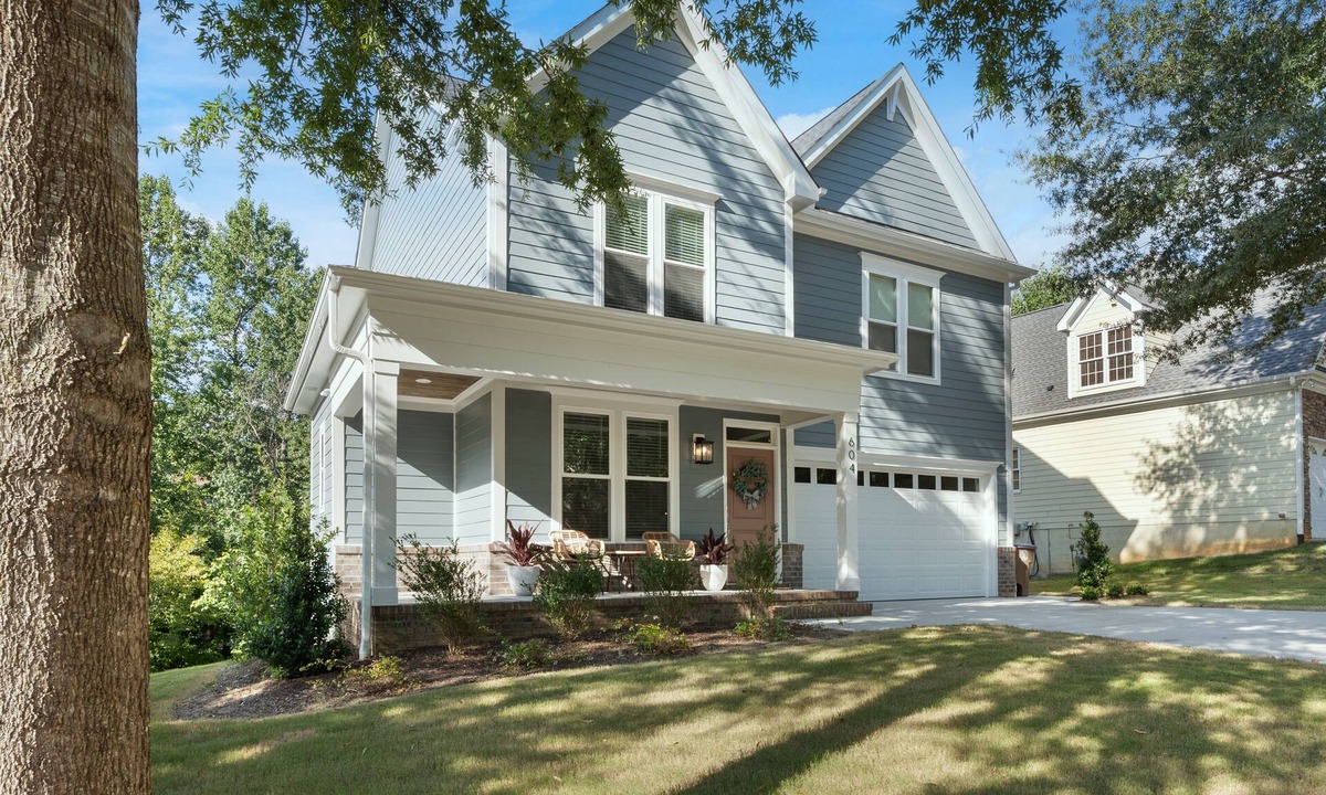 Wake Forest House | Luxury New Built-Grand Wake Forest Retreat