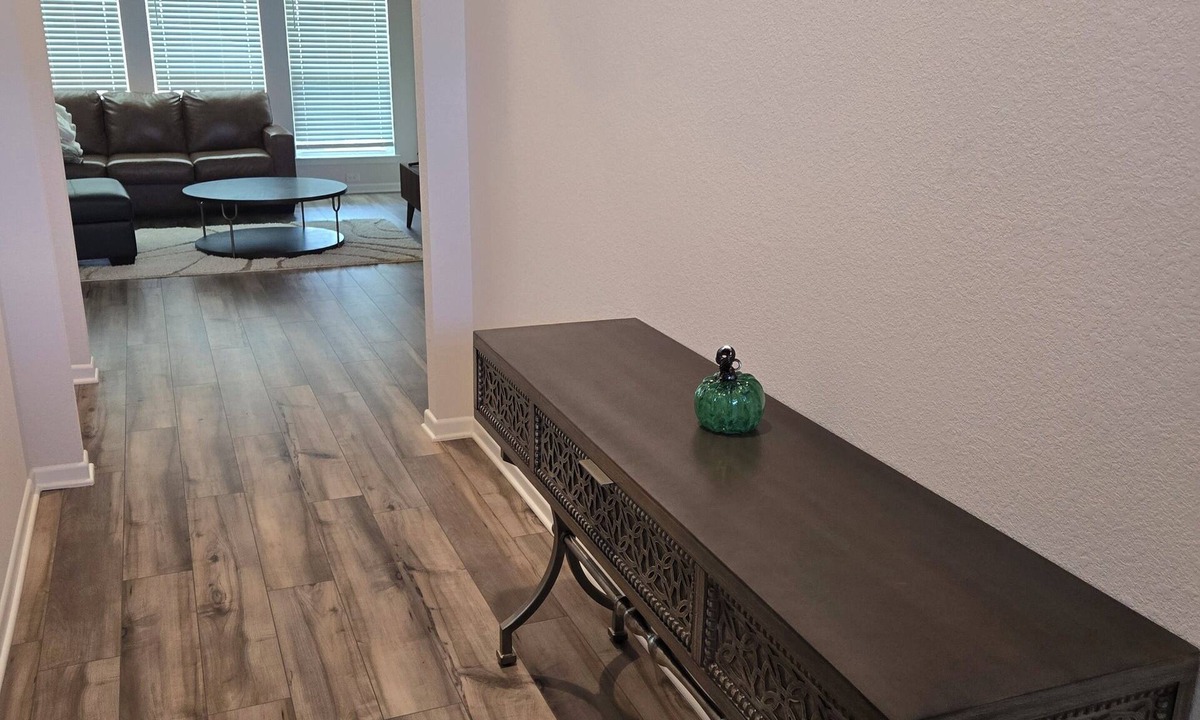 Temple House | Luxury new corporate rental 3 bedroom home. Near hospitals and military.