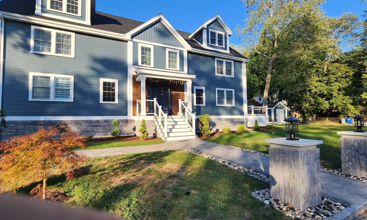 Arlington House | Luxury New House in Arlington with free parking