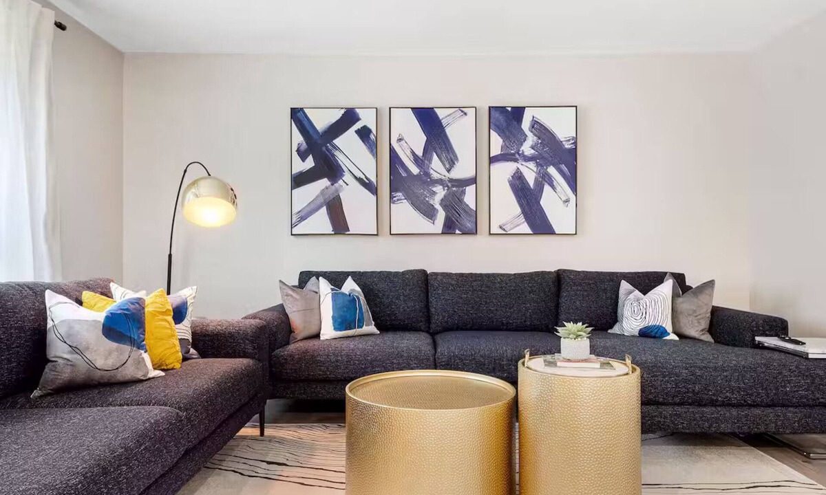 Universal City House | Luxury oasis with Hot Tub and EV Charger