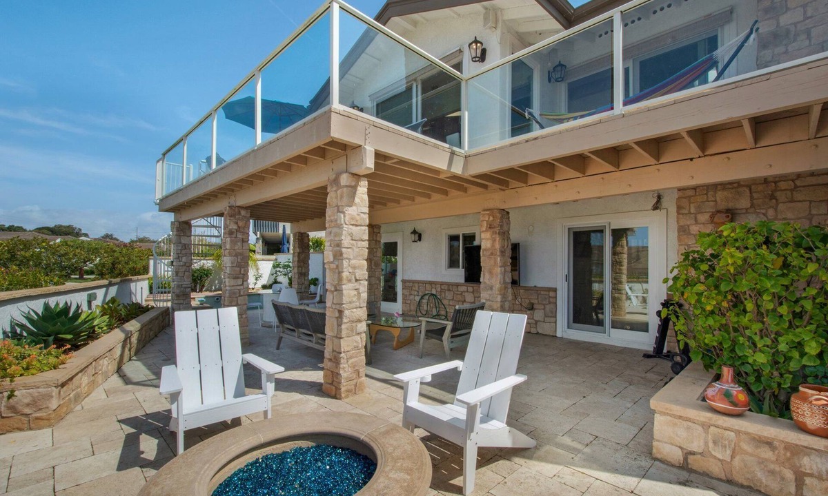 Corona del Mar House | Luxury Ocean View Winter Retreat. Gated Community Multiple Pools & Tennis Courts