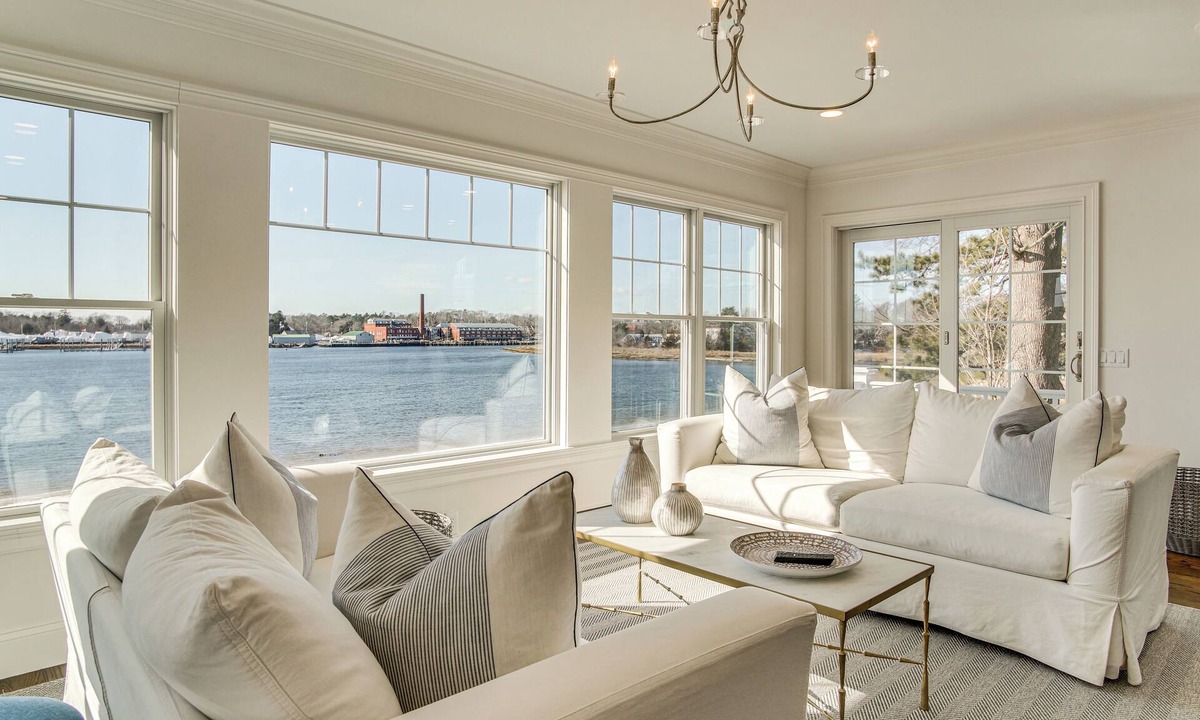 Wareham House | Luxury Oceanfront Home w/Private Beach in Wareham