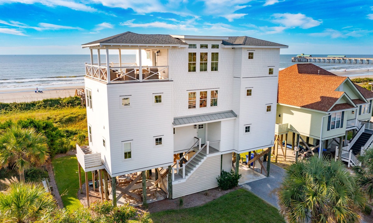 Folly Beach House | Luxury Oceanfront, Spacious 3rd Floor Deck, Walk to Town