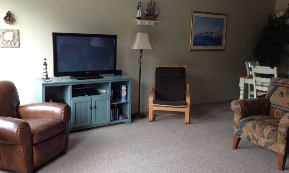 Neskowin House | Luxury Oceanfront Townhome with Panoramic View at Proposal Rock!