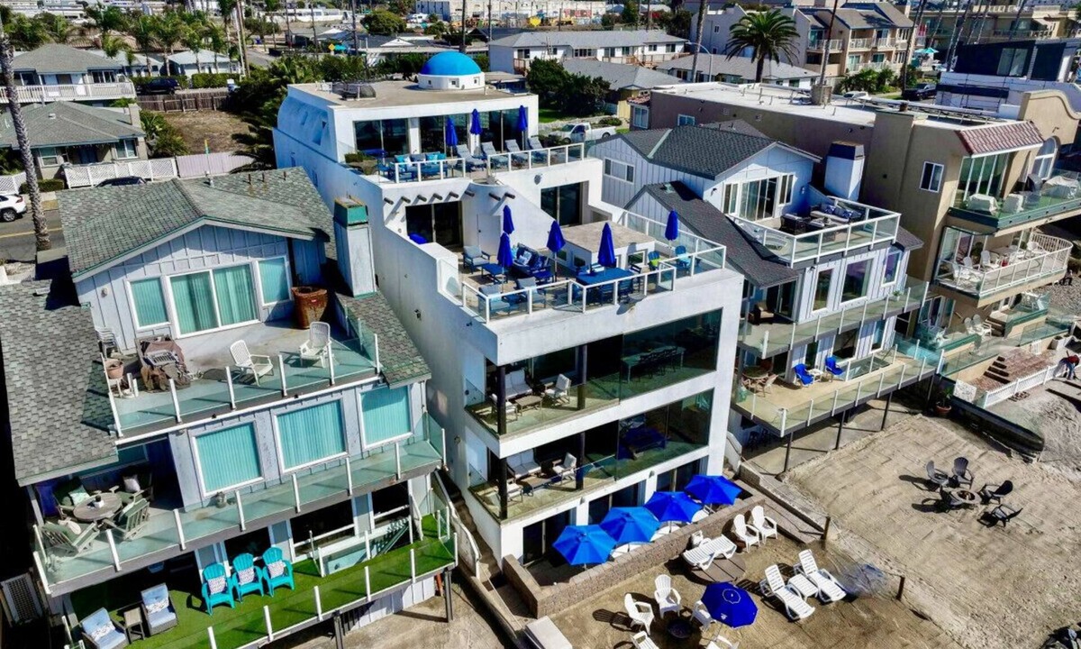South Oceanside Villa | Luxury Oceanfront Villa, Roof Deck & Private Beach