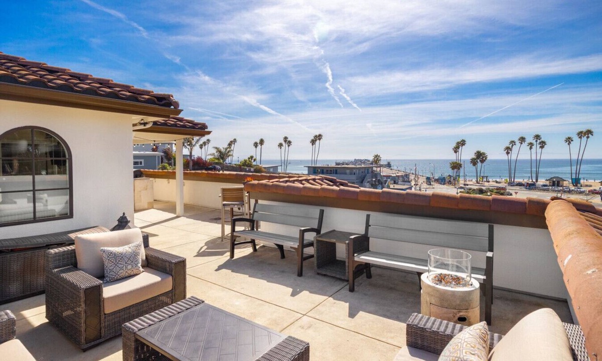 Westside Santa Cruz House | Luxury Oceanview Compound for 30