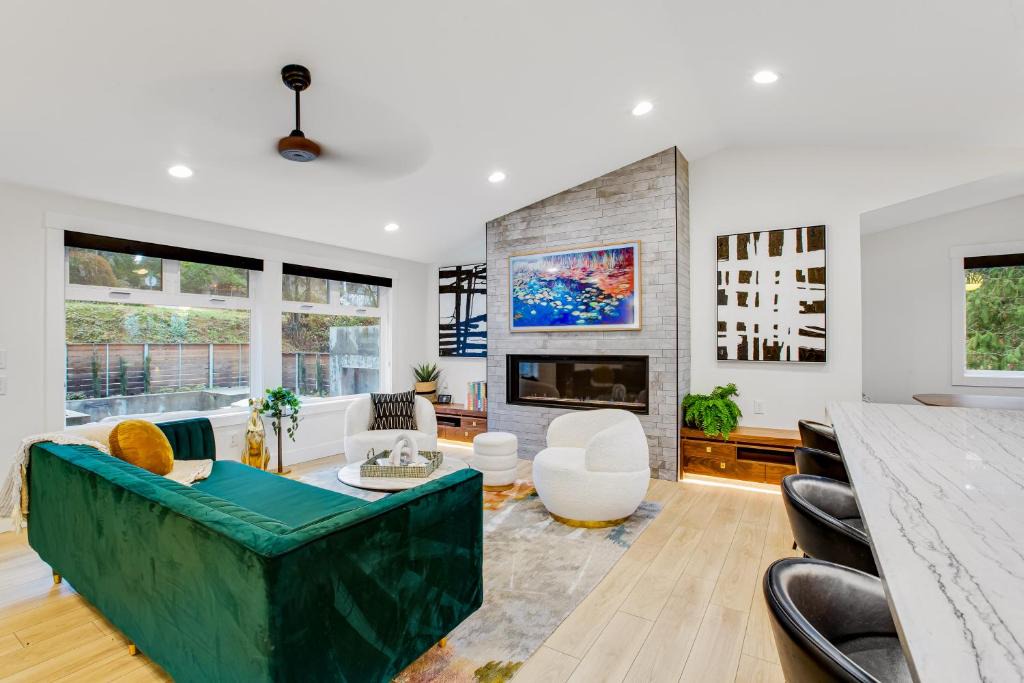 Milton House | Luxury on 10th Avenue