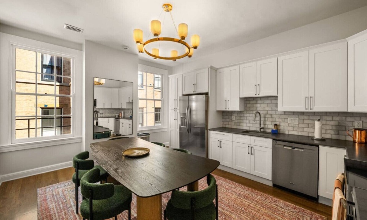 Pendleton Apartment | Luxury Parkside 2BR w Views | Walk to Everything