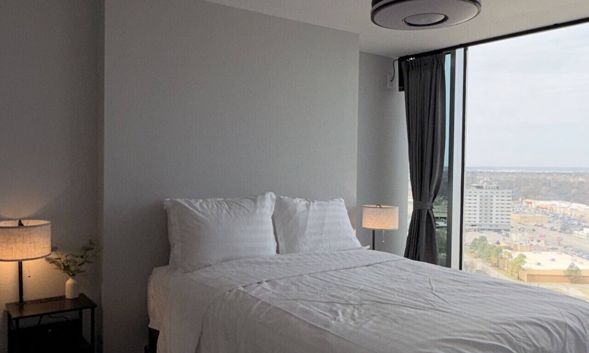 Tulsa Apartment | Luxury Penthouse - Reese Tower