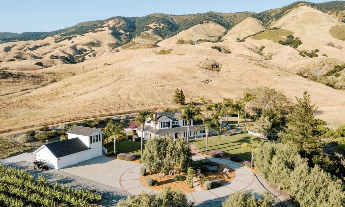 San Luis Obispo House | Luxury Ranch with Pool + Hot Tub on 80 Acres in San Luis Obispo, Sleeps 28