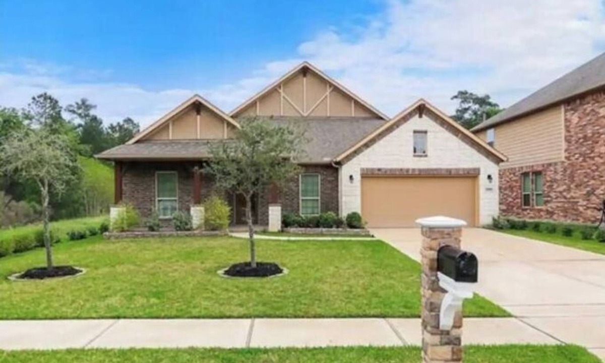 Spring House | Luxury rental in great location