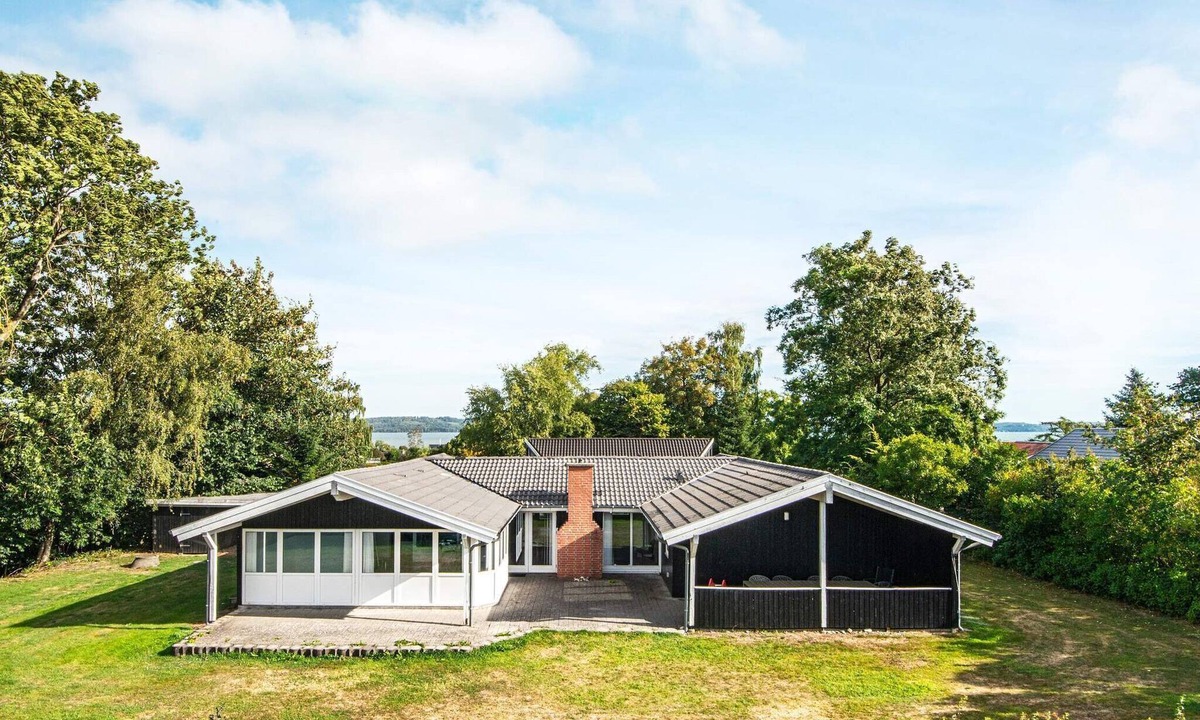 Hvidbjerg Strand House | Luxury Retreat by Beach - By Traum Ferienwohnungen