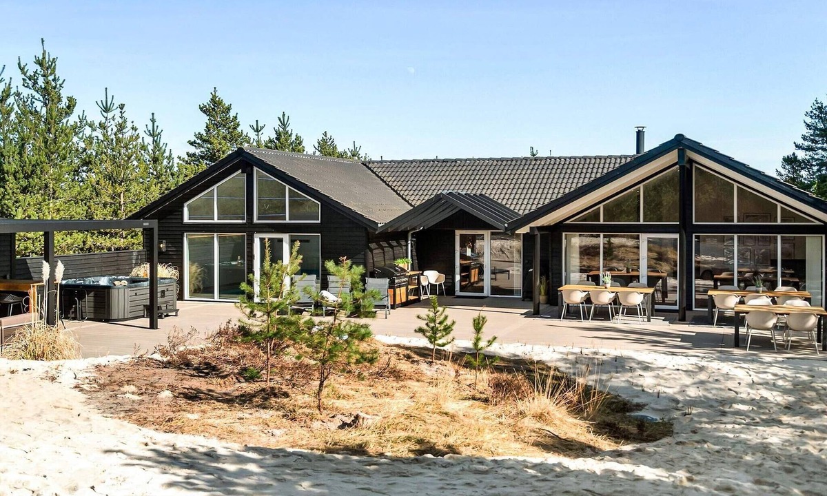 Blavand House | Luxury Retreat in Blavand