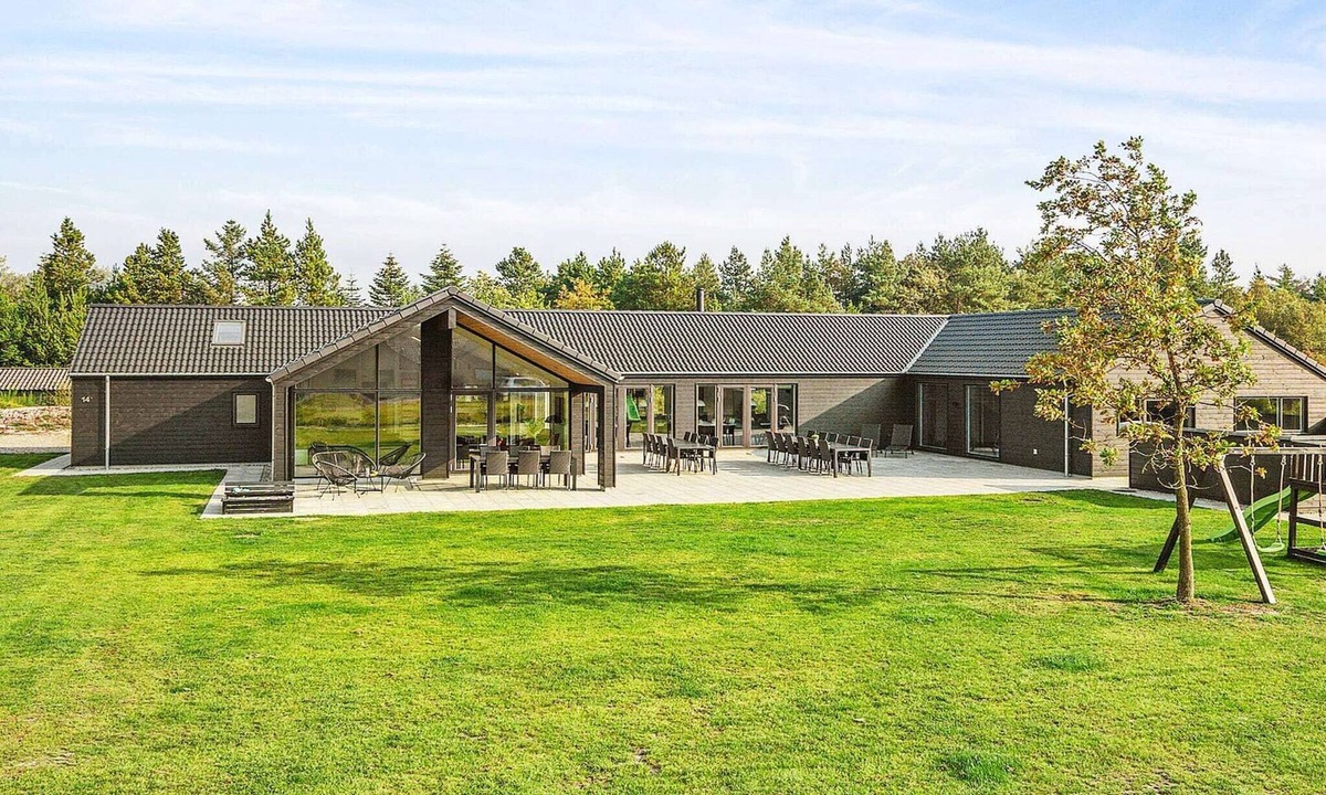 Houstrup House | Luxury Retreat with Pool