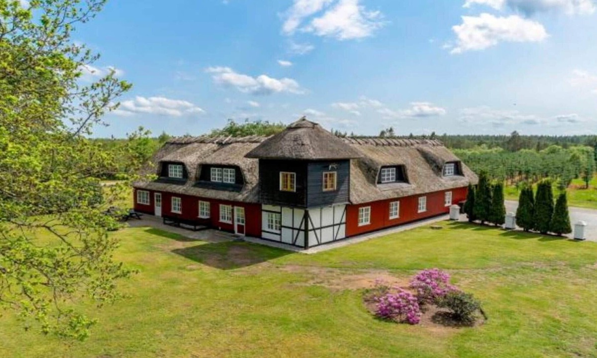 Kjellerup House | Luxury Retreat with Amenities - By Traum Ferienwohnungen