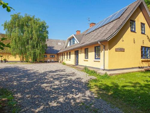 Thyholm House | Luxury Retreat with Pool - By Traum Ferienwohnungen