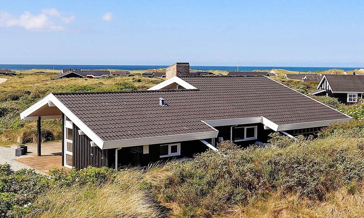 Hjørring House | Luxury Retreat with Sea View