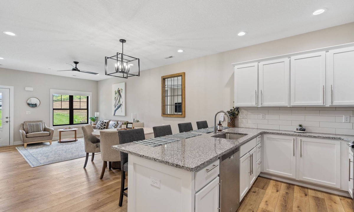 Booneville House | Luxury Scenic View Jordan Creek