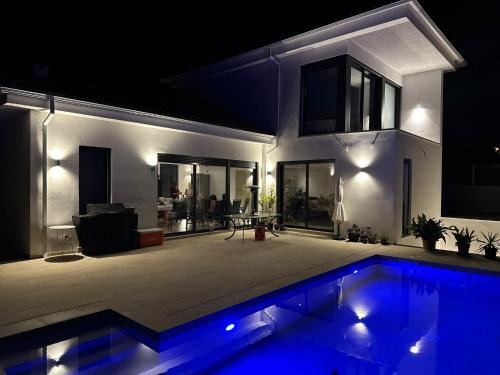 Olivella Apartment | Luxury sea view apartment near Sitges
