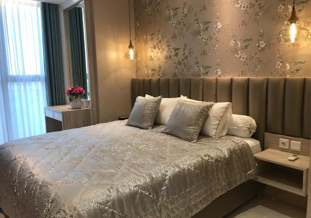 Pantai Indah Kapuk Apartment | Luxury Sea View Gold Coast Suite Apartment