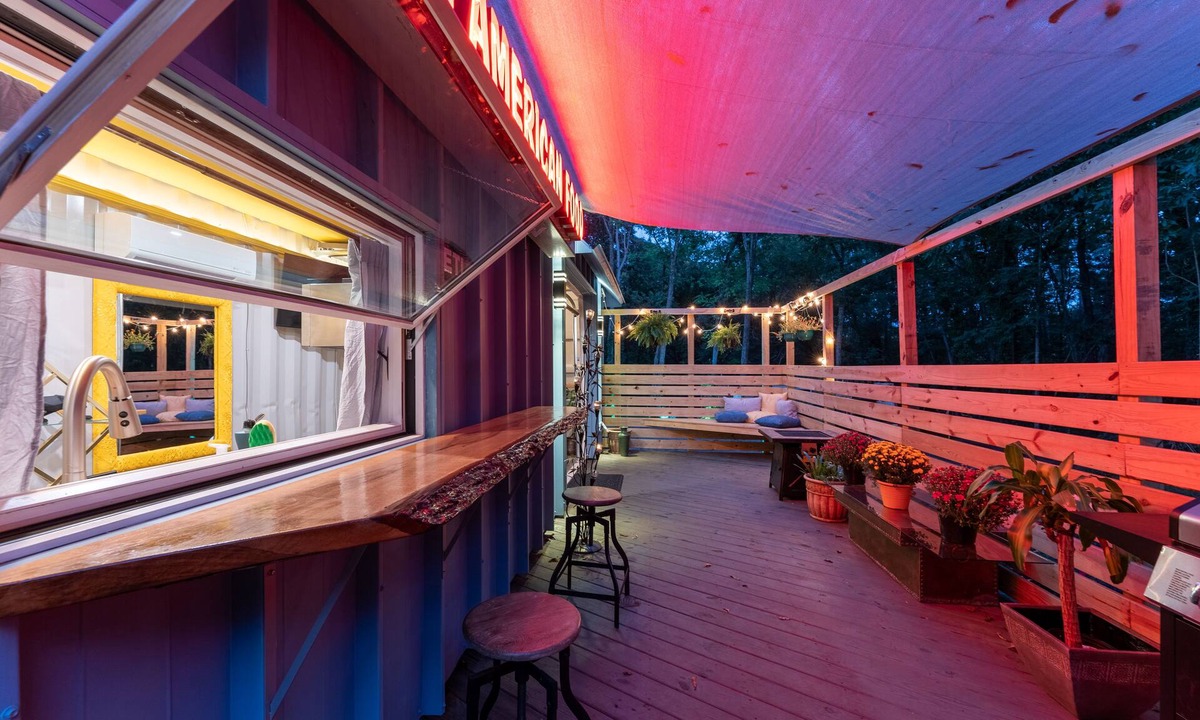 Wise House | Luxury Shipping Container that is Dog Friendly.