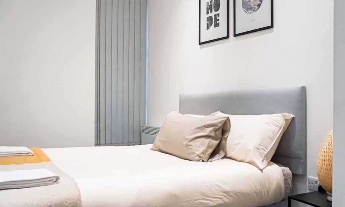 London Borough of Hounslow Apartment | Luxury Short Stay Apartment