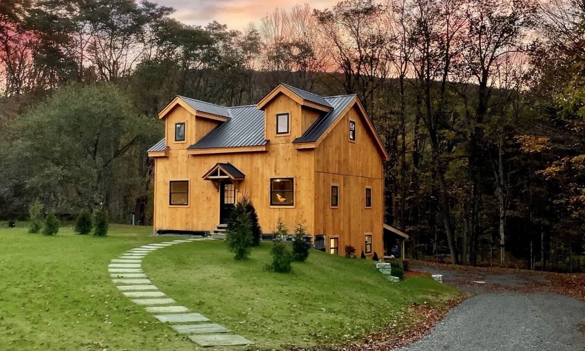 Ludlow House | Luxury Ski Chalet - Okemo Killington