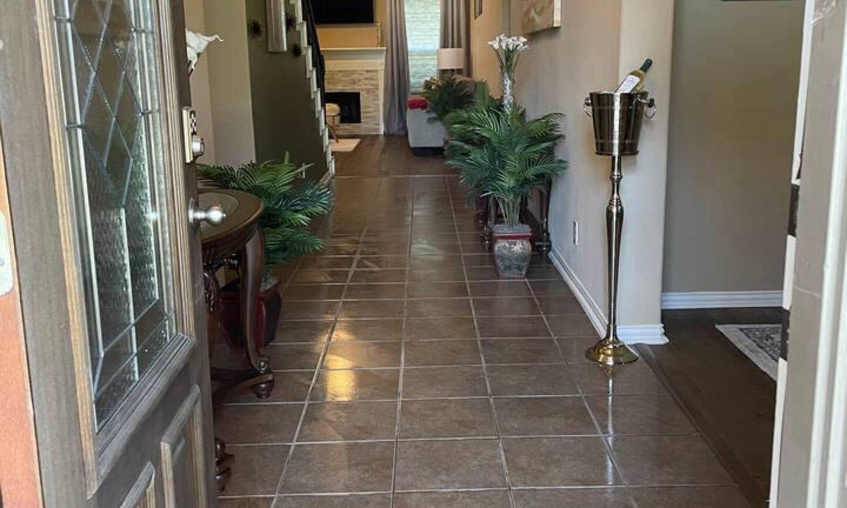 Humble Hotel | Luxury Stay - Near Houston Airport