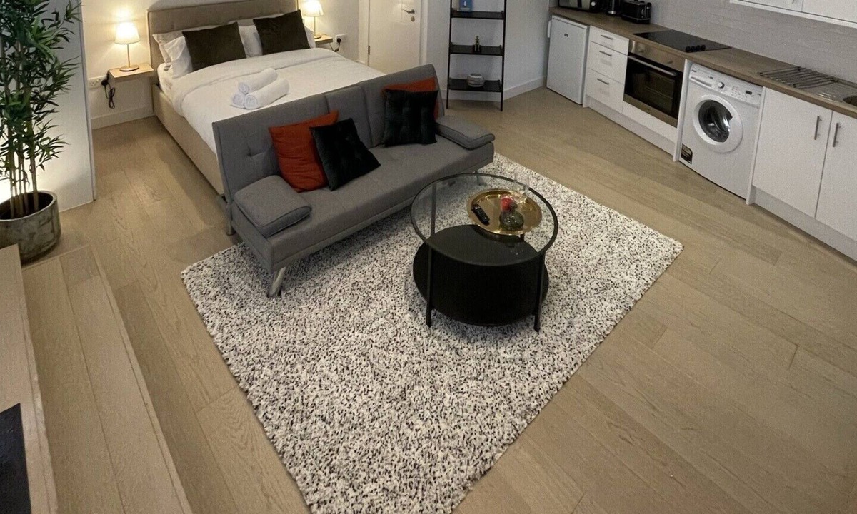 Heath Apartment | Luxury studio apartment