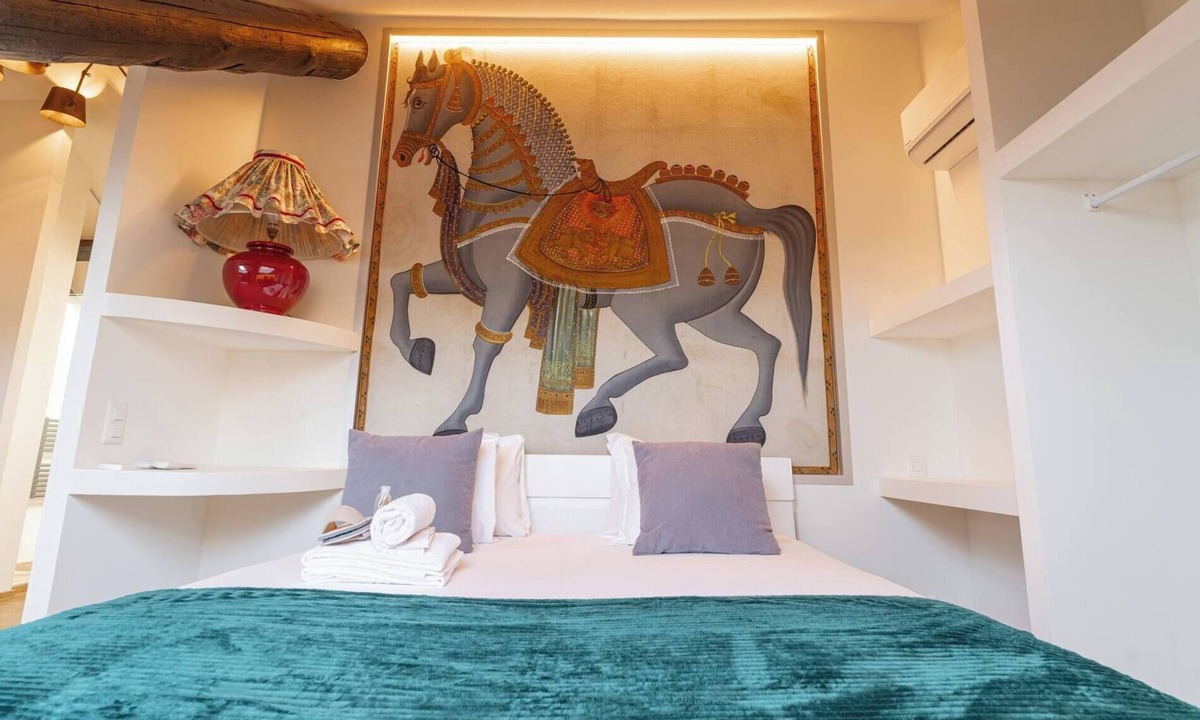 Losone Apartment | Luxury Suite Sunrise in Losone