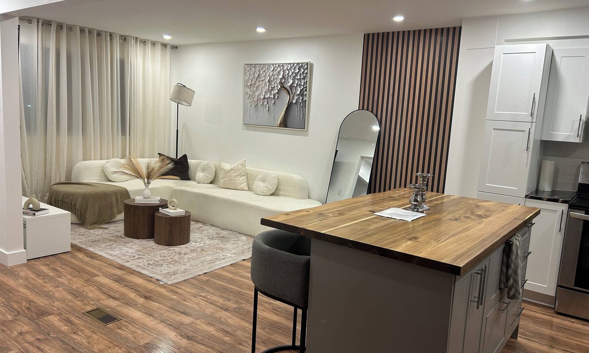 Longueuil House | Luxury sweet home