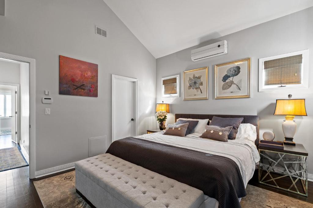 River West House | Luxury Townhouse Chicago