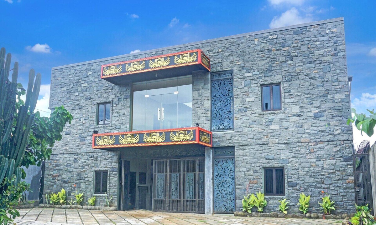 Rajabasa House | Luxury Twin Stay with Free WiFi and Parking