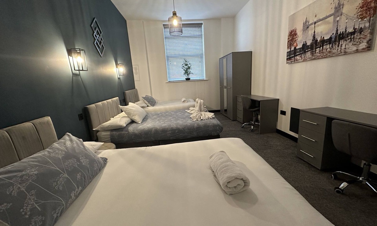 Darlington Apartment | Luxury Two Bedroom Apartment