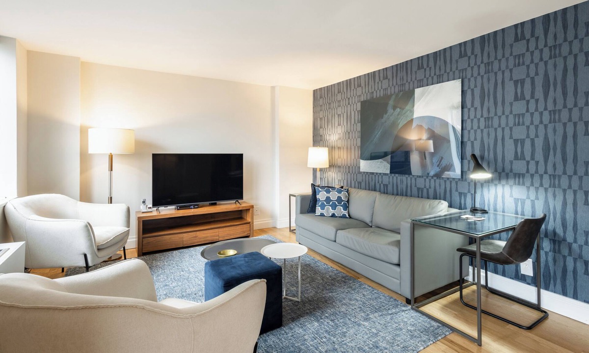 Central New York City Apartment | Luxury Two Bedroom in Theatre District