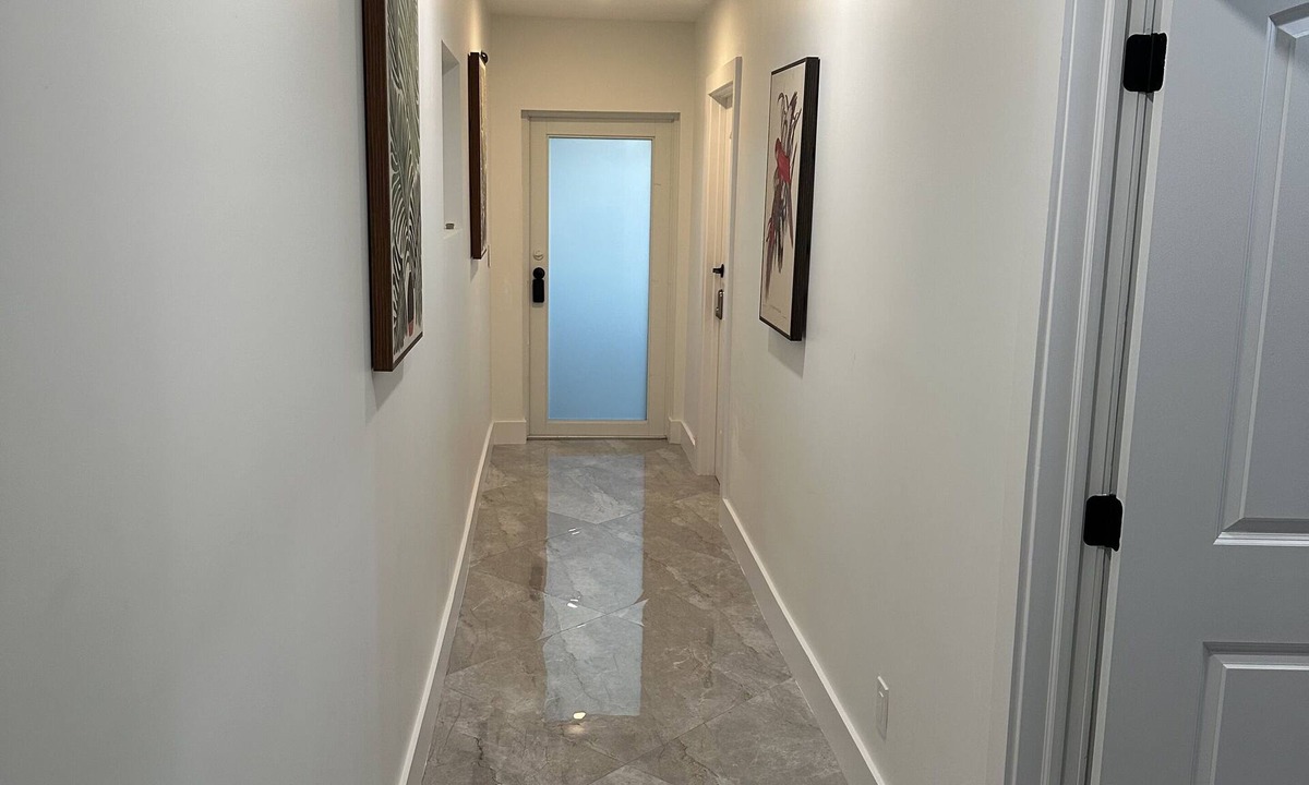 Margate Apartment | Luxury unit B