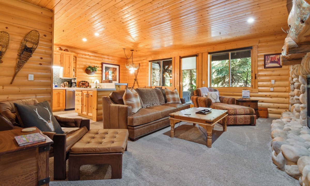 Deer Valley Condo | Luxury Upper Deer Valley - Great For Families! Walk To DV Slopes!