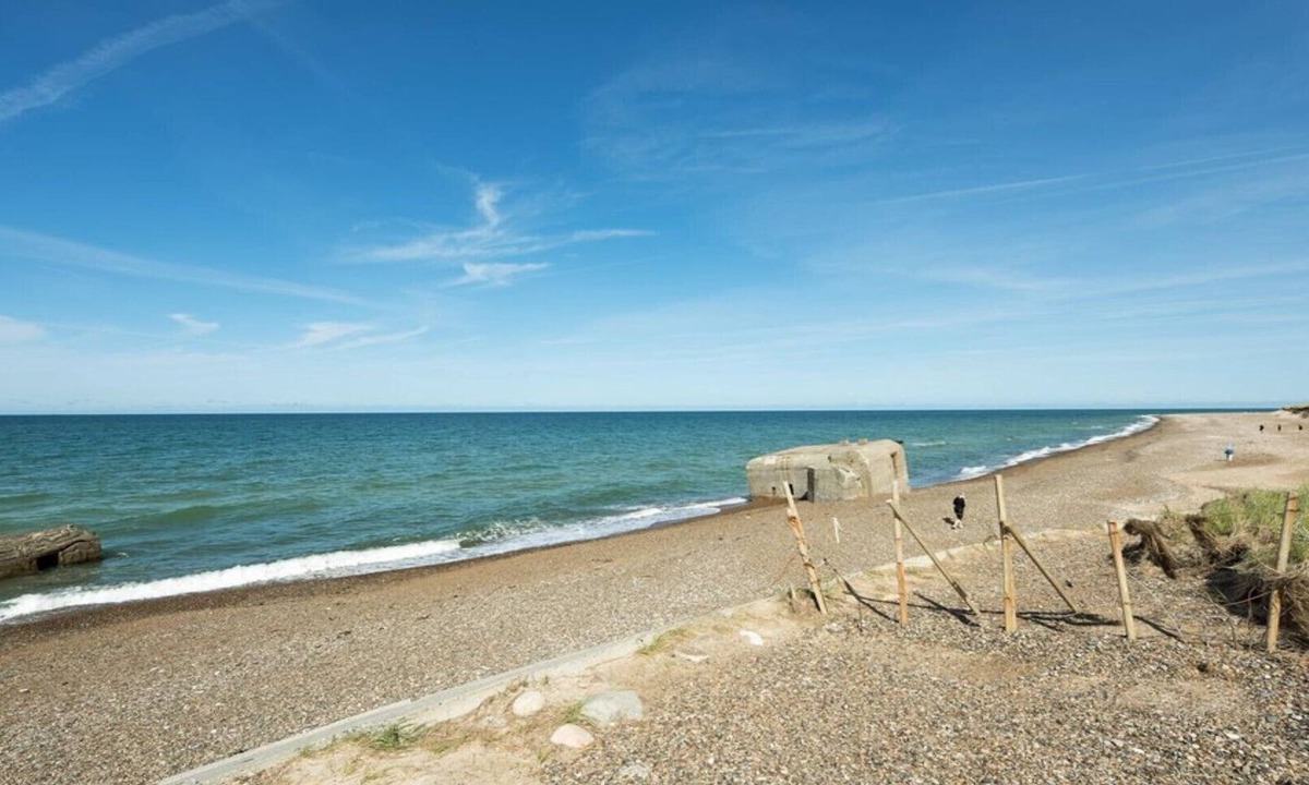 Lild Strand House | Luxury vacation house - direct access to the beach and swimming pool.