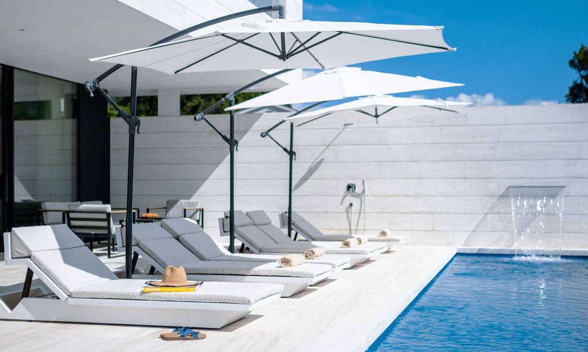 Starigrad Villa | Luxury Villa Spectre with Pool