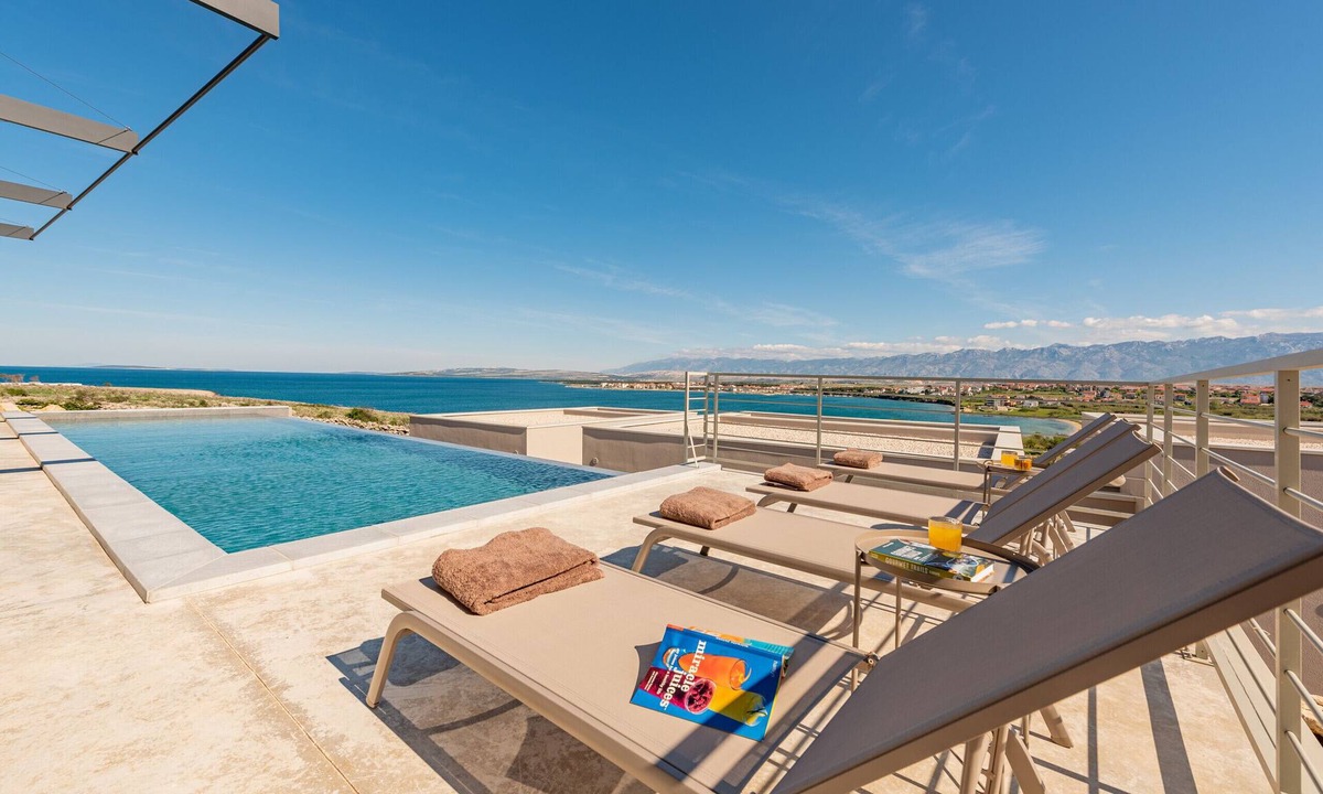 Povljana Villa | Luxury Villa Aurora with heated pool