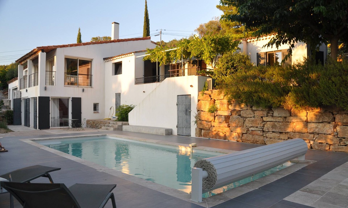 Le Beausset Villa | Luxury villa, big pool, sleeps 10, top views