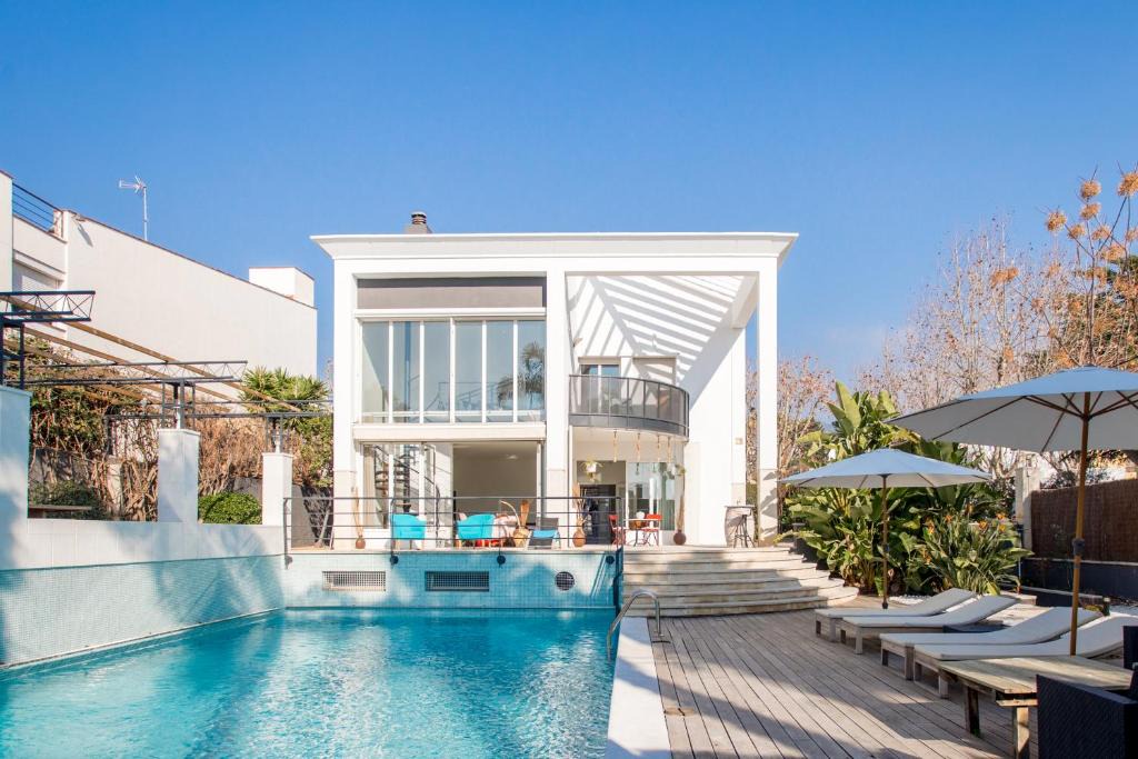 Masnou Villa | Luxury Villa Cela